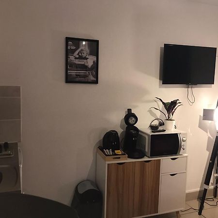 Studio Monroe Alençon Εξωτερικό φωτογραφία